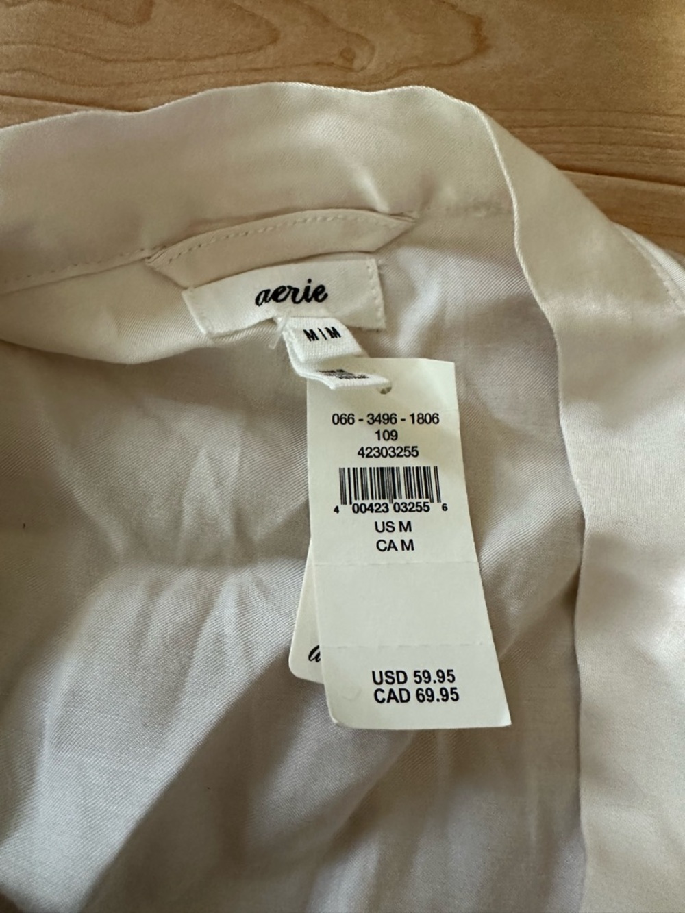 Aerie Off-Duty Satin Robe in cream size medium NWT - Picture 8 of 13